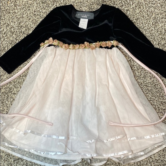 Biscotti Black Velvety and Pink Long Sleeve Formal Dress - Picture 5 of 5